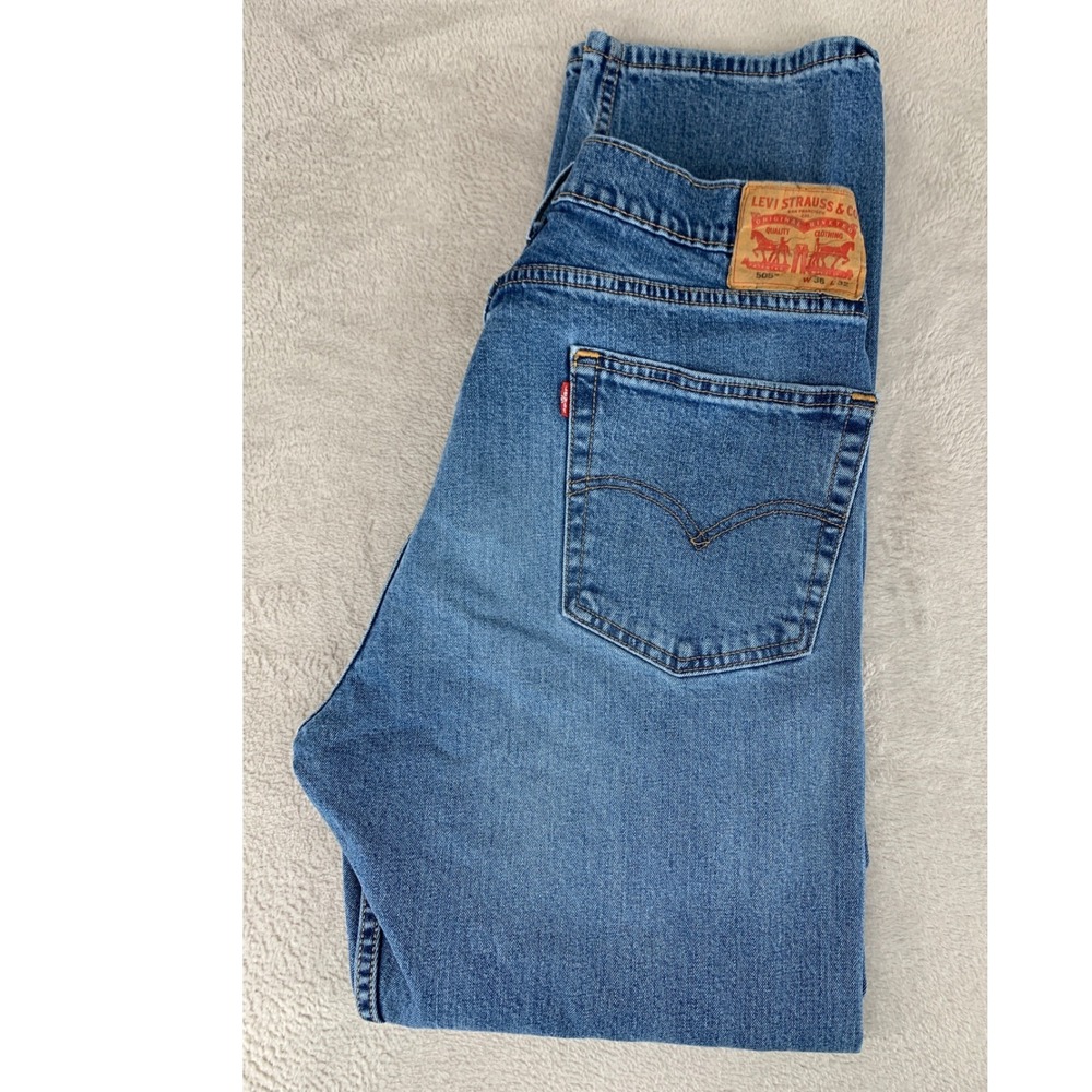 Levi 505 Jeans Mens 36x32 Blue Straight Leg Fade Medium Wash Denim Pants‎